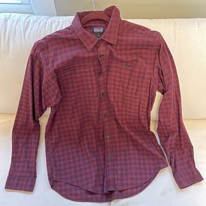 Patagonia Men’s Red Button-down (M)